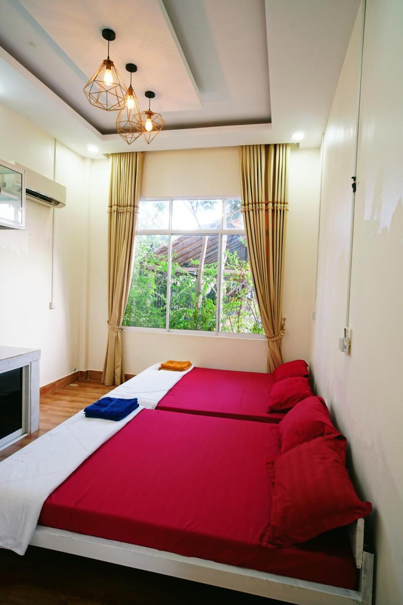 Yellow Star Hostel Kampot Exterior photo
